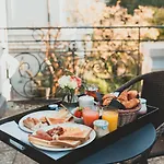 كارلتون البوتيكي 4*