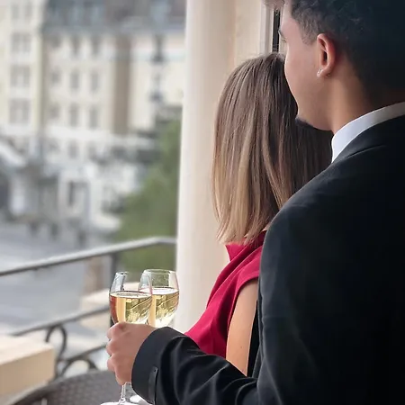 호텔 칼튼 부티크