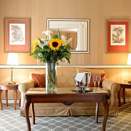 Hotel Carlton Boutique