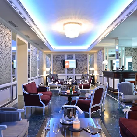 Carlton Boutique 4* Lausana