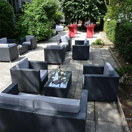 كارلتون البوتيكي