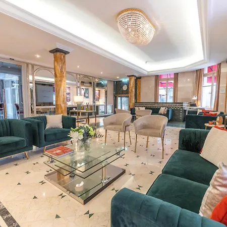 Carlton Boutique 4*