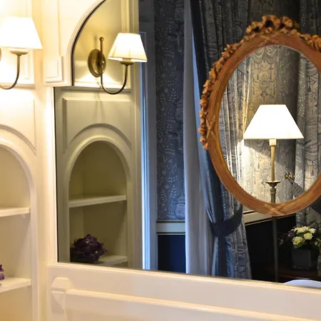 Carlton Boutique Lausanne