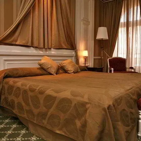 Hotel Carlton Boutique