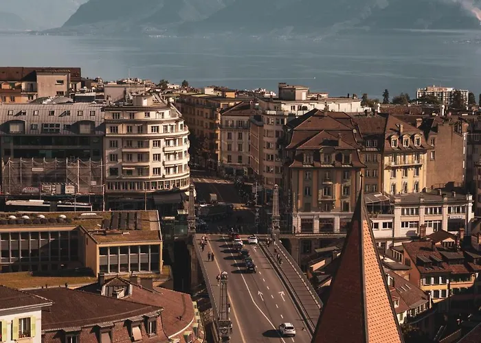 Carlton Boutique Hotel