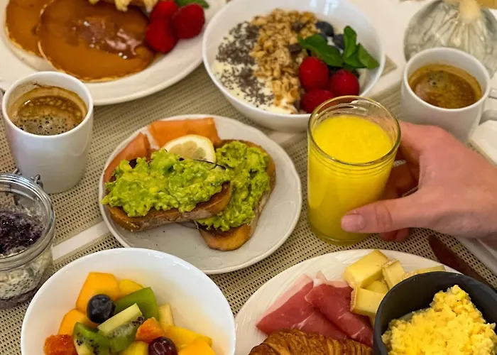 Carlton Boutique Hotel 4*