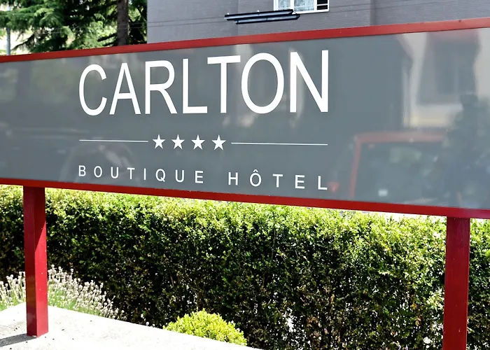 Carlton Boutique Отель Лозанна